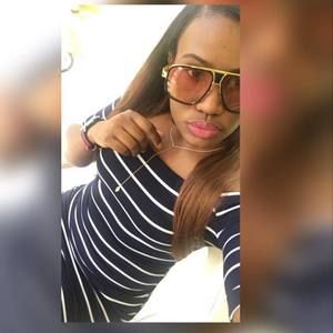 Meet your Posher, Carmen luisa